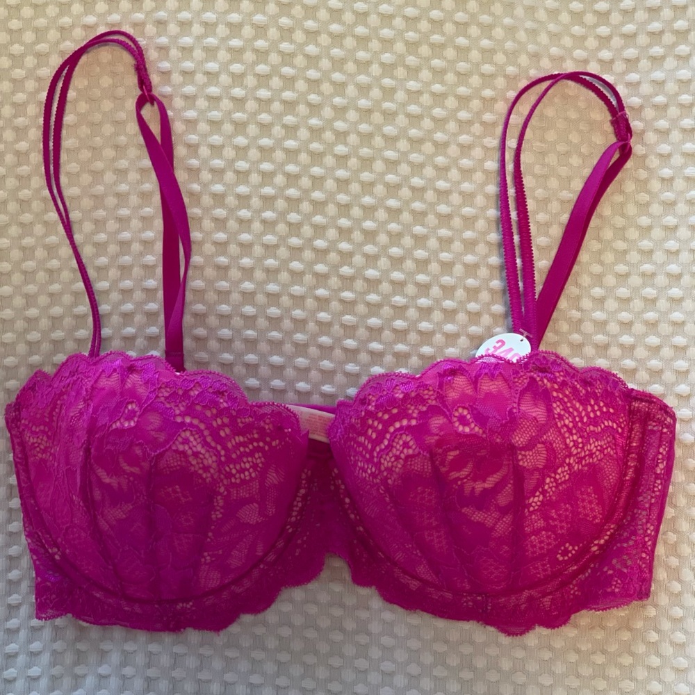 Pink by Victoria Secrets 34C bra NWT